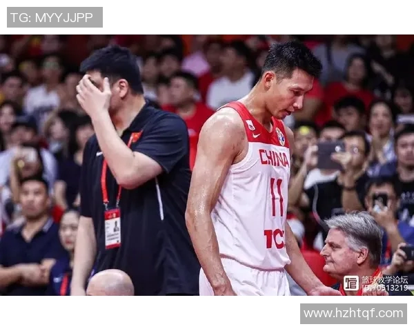 姚明输球后神情凝重瞬间引发球迷热议与反思 姚明输球后神情凝重瞬间引发球迷热议与反思