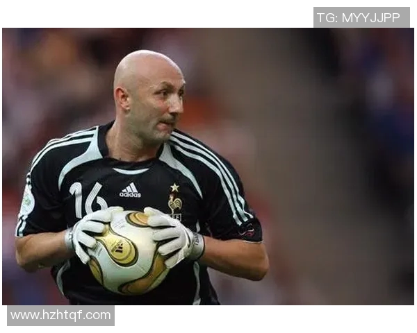 95kg足球明星的传奇之路与健身秘诀揭秘 95kg足球明星的传奇之路与健身秘诀揭秘