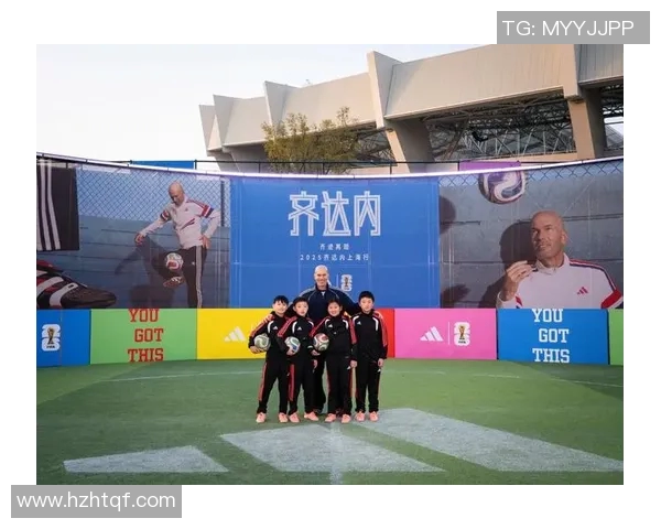 德国足球明星齐达内的辉煌历程与对足球的深远影响解析 德国足球明星齐达内的辉煌历程与对足球的深远影响解析