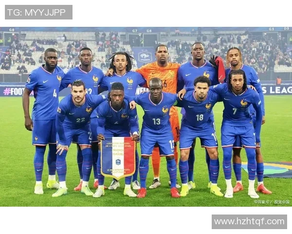 足球明星汇聚一堂高清合影展现足坛风采与激情瞬间 足球明星汇聚一堂高清合影展现足坛风采与激情瞬间