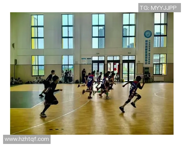 大通篮球明星闪耀赛场展现青春风采与团队精神的完美结合